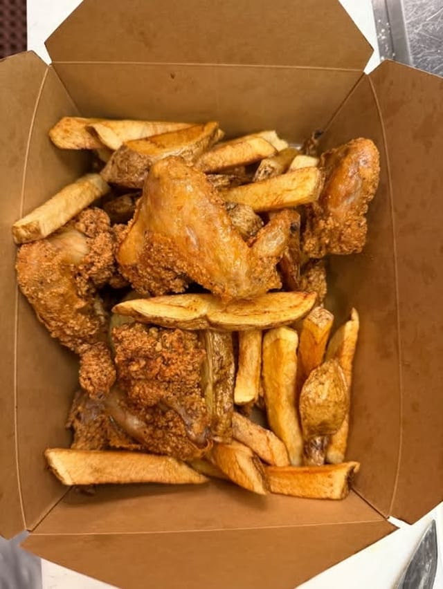 6 Jumbo Wings Platter.